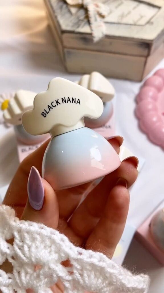 Black Nana Cloud Cap Multi-Use Tint | Gradient Lip & Cheek Cream Balm | Soft-Focus Natural Flush - Photo 5
