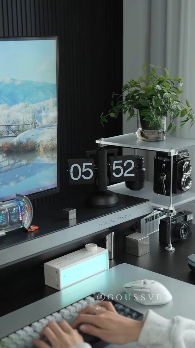 Retro Flip Desk Clock | Vintage-Style Mechanical Flip Alarm Clock with Large Display Numbers for Home & Office Décor